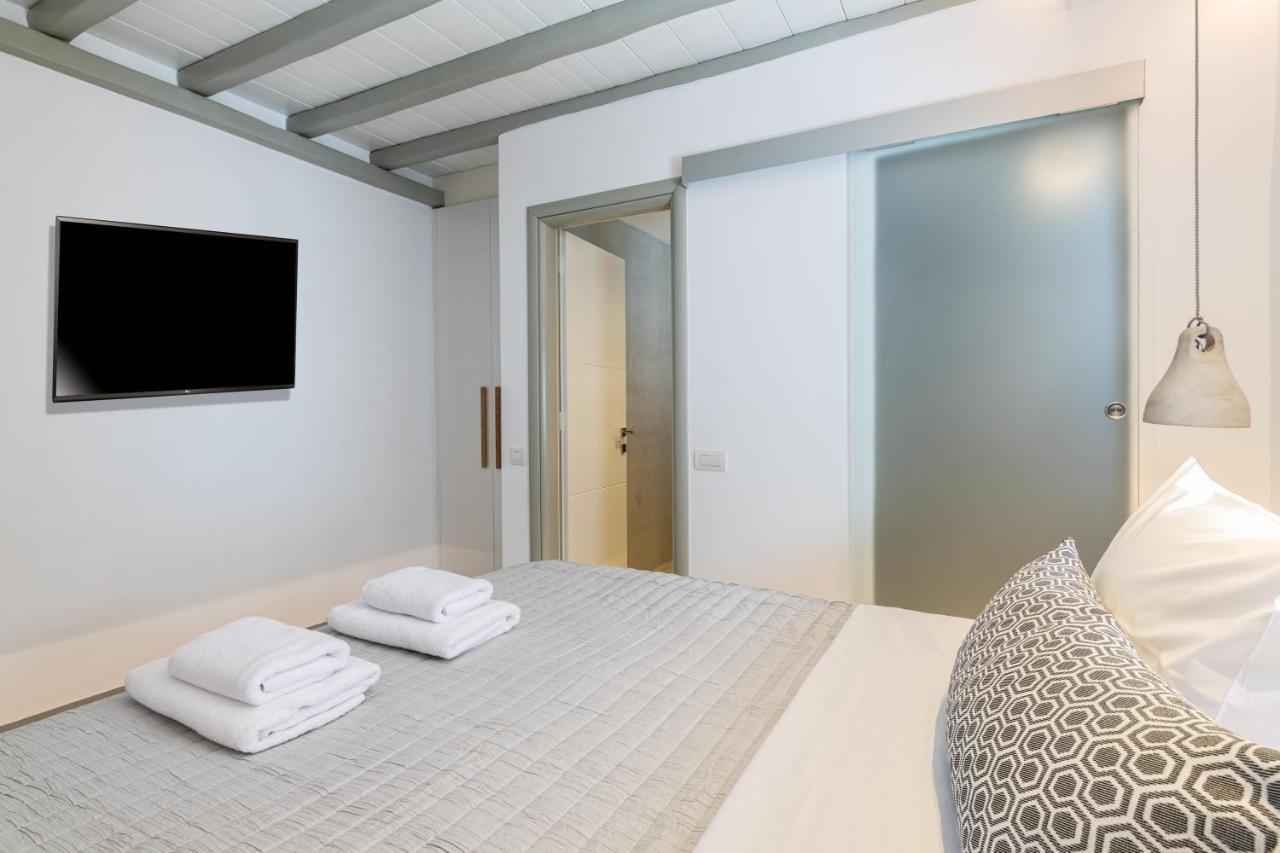 Villa In Mykonos - 6 Bedroom - 1Km From Mykonos Town - Infinity Pool - Sunset View المظهر الخارجي الصورة